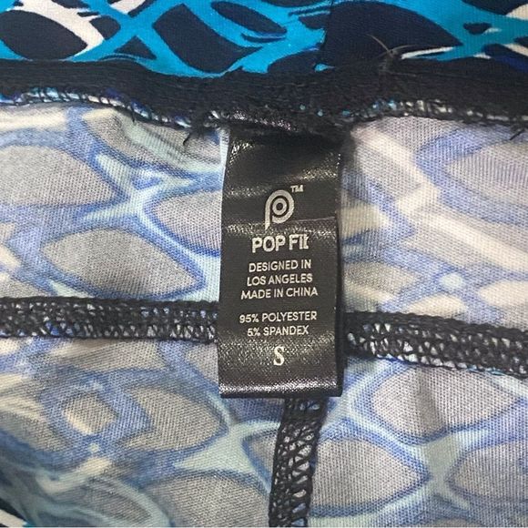 POP Fit Leggings NWT Black  Mesh Insert Aqua Blue White Abstract Pattern Size S - Picture 4 of 4
